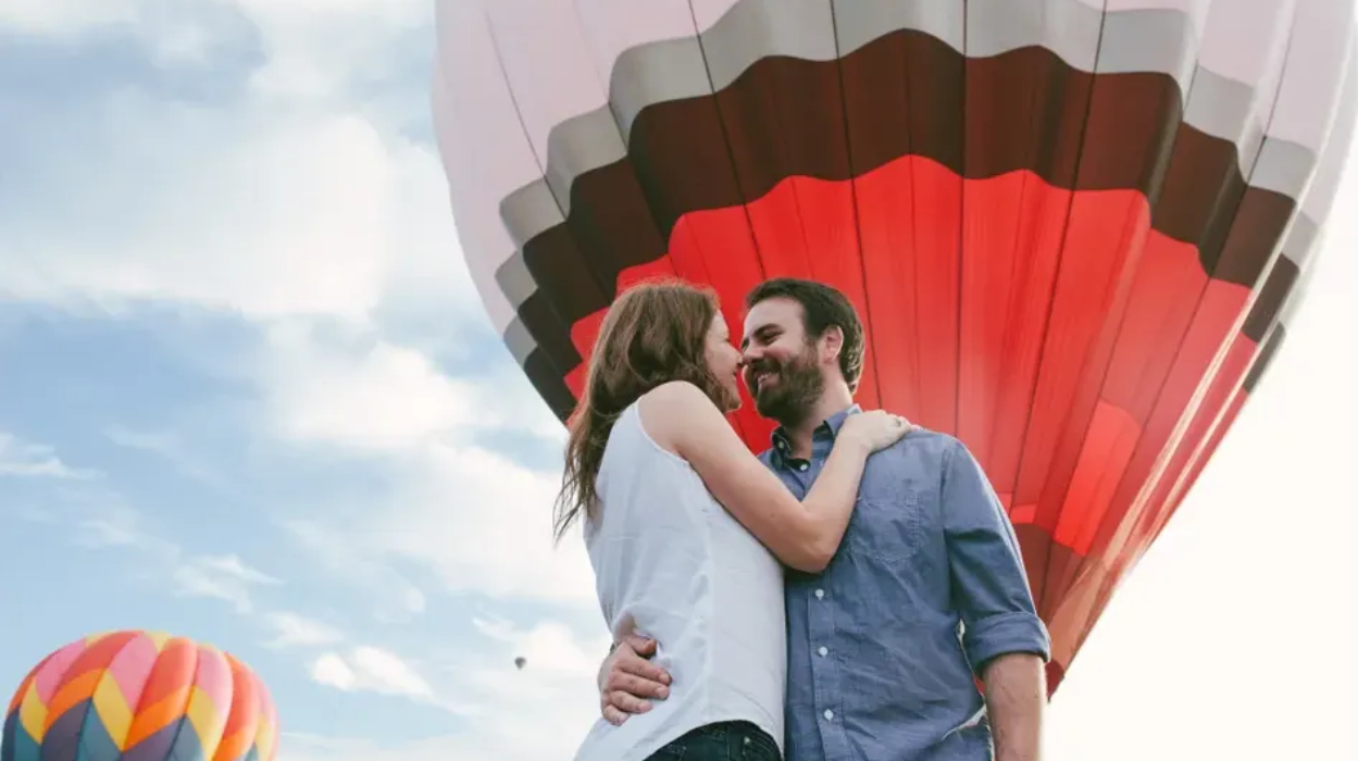 Valentine's Day Gift for Her with Hot Air Balloon Ride