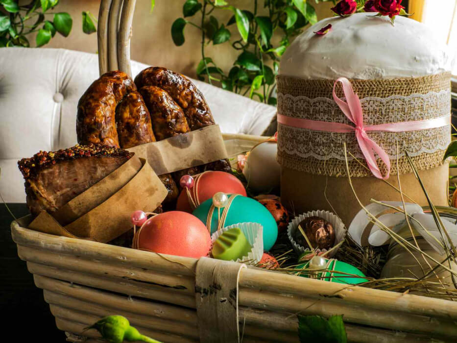 Easter Foodie Basket for Women