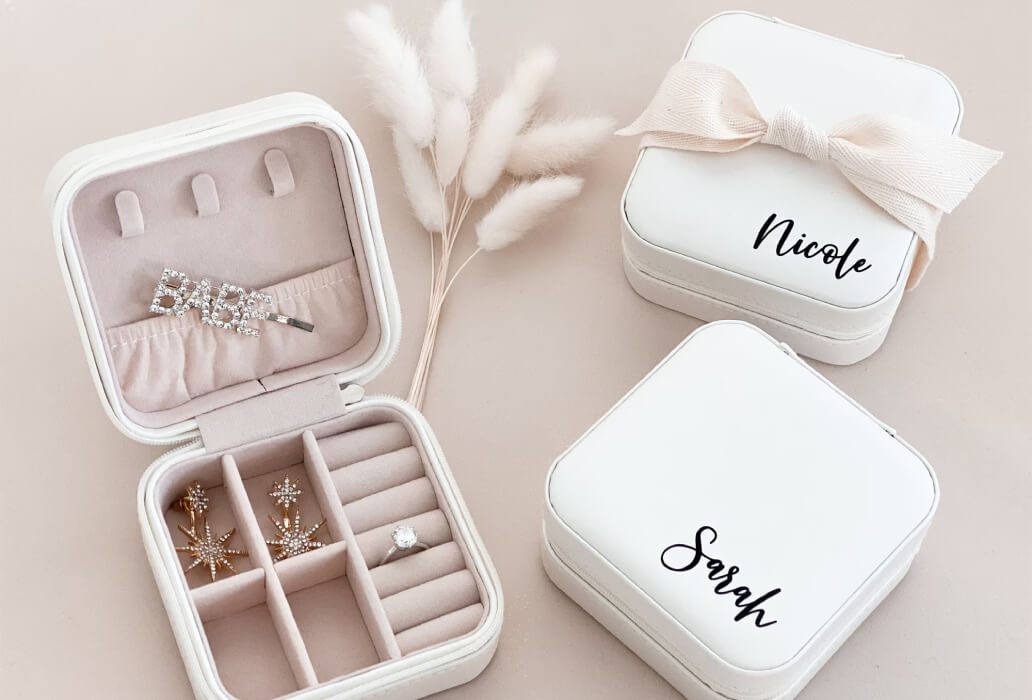 Personalized Jewelry Gift Ideas for Her under $150 on Anniversary