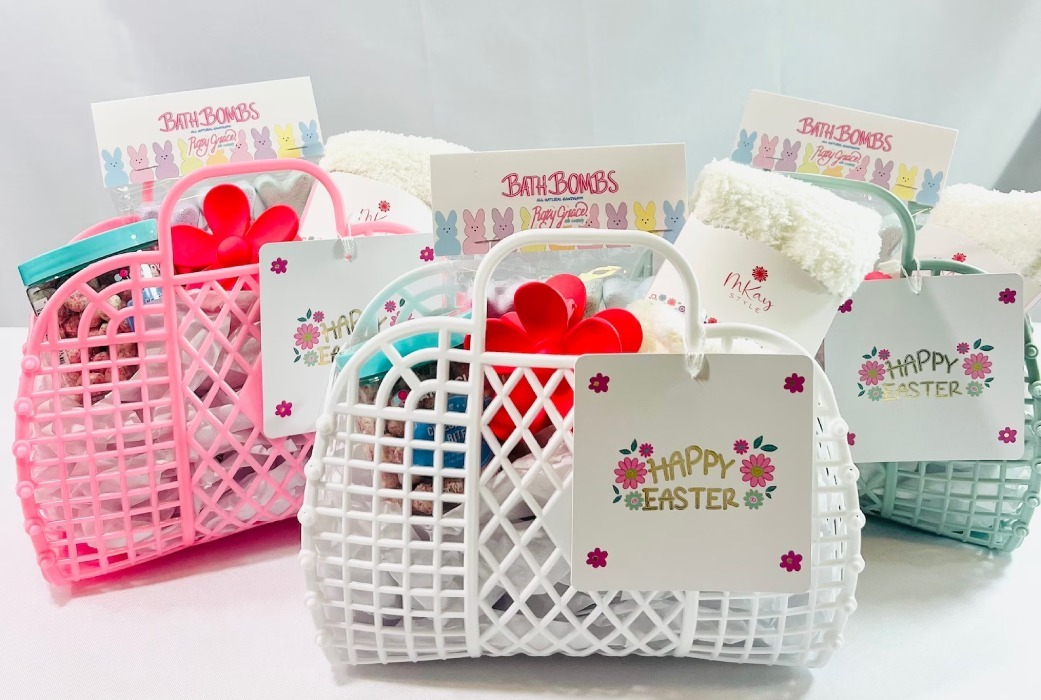 Spring-themed Spa Easter Gift Baskets for Adults