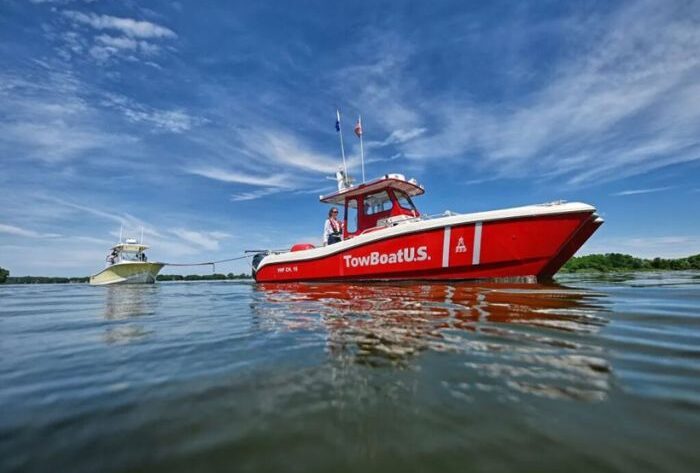 40+ Unique Boating Gifts For Dad To Make A Splash