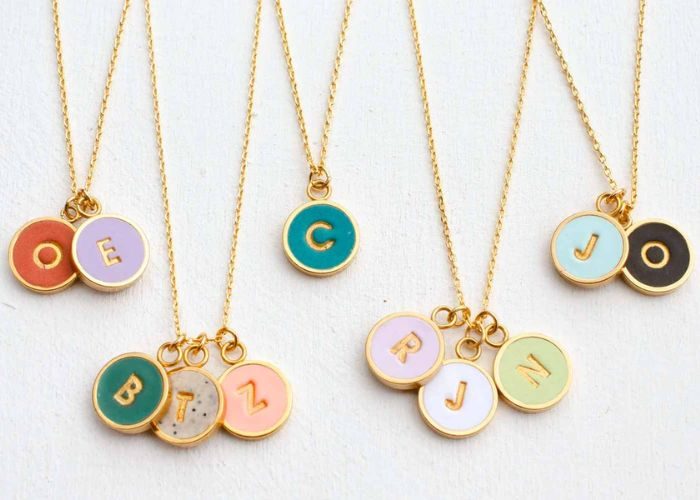 Personalized Jewelry As Romantic Gift For Wife Online