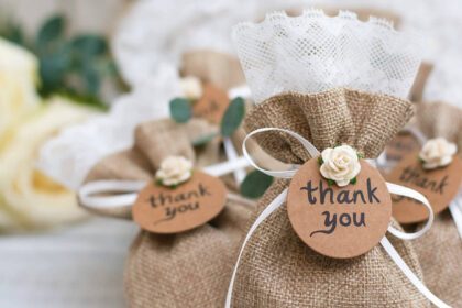 wedding gift bags for hotel guests